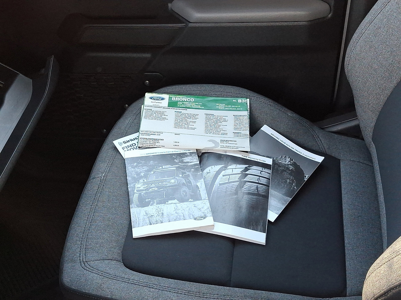 Certified 2022 Ford Bronco 4-Door w/ Sasquatch Package image 24