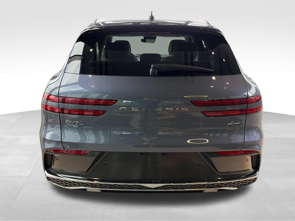 Certified 2026 Genesis GV70 2.5T Select AWD/4WD image 26