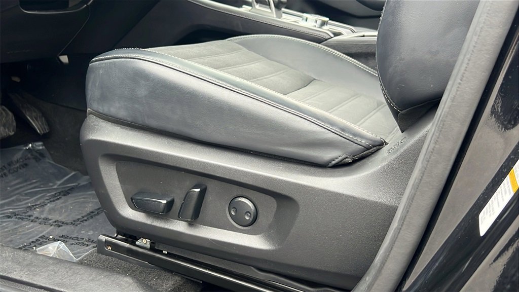 Used 2024 Mitsubishi Outlander SE image 22