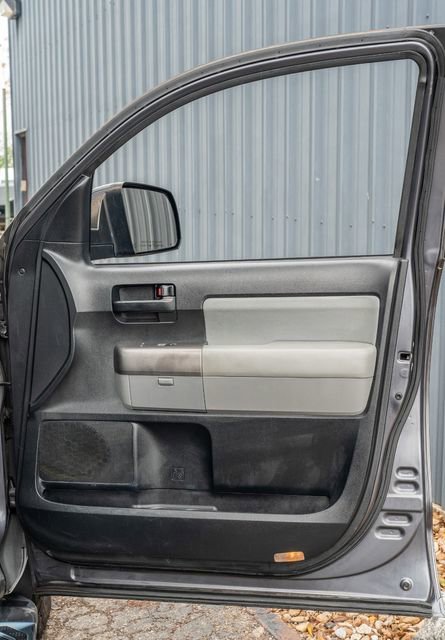 Used 2013 Toyota Sequoia SR5 image 46