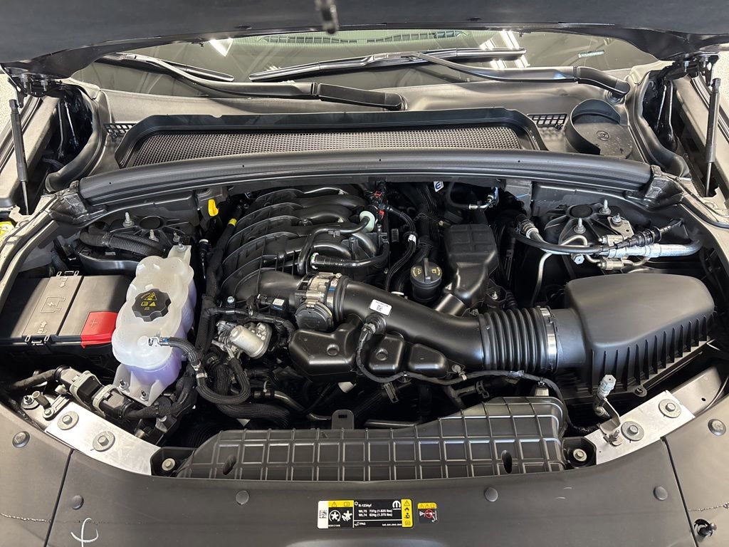 New 2025 Jeep Grand Cherokee Limited image 40