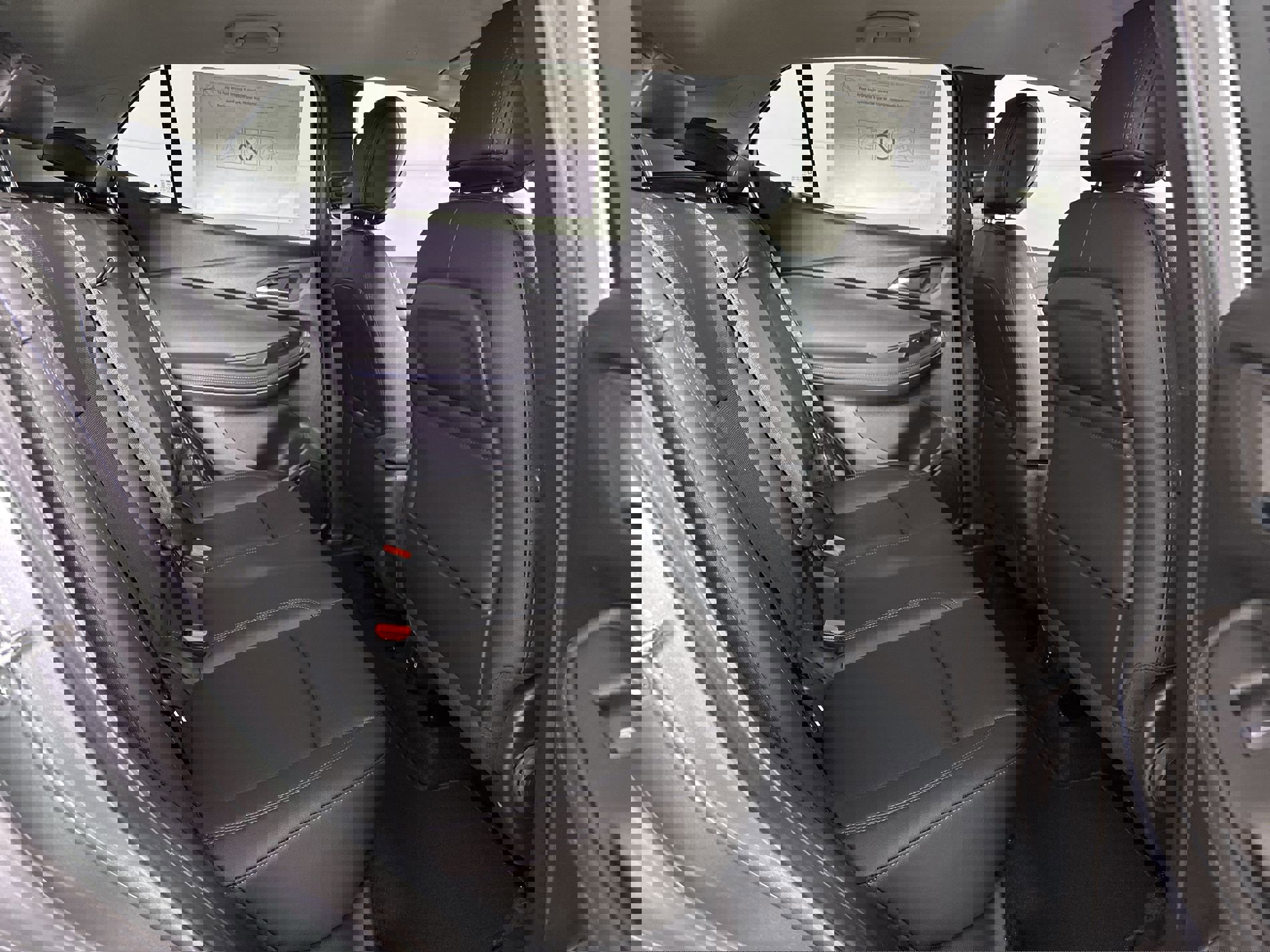 Used 2025 Buick Encore GX Sport Touring w/ Advanced Technology Package image 64