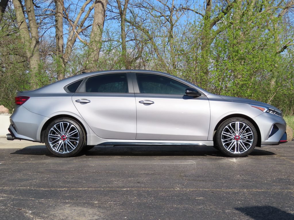 Used 2024 Kia Forte GT FWD image 2