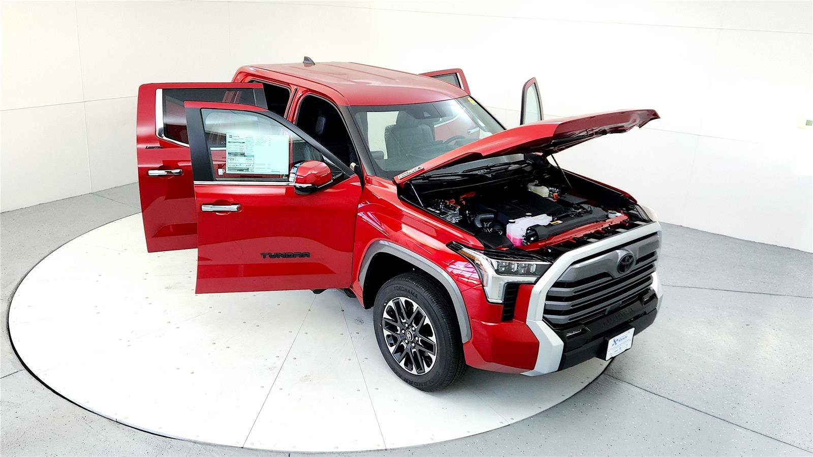 Used 2025 Toyota Tundra Limited image 17