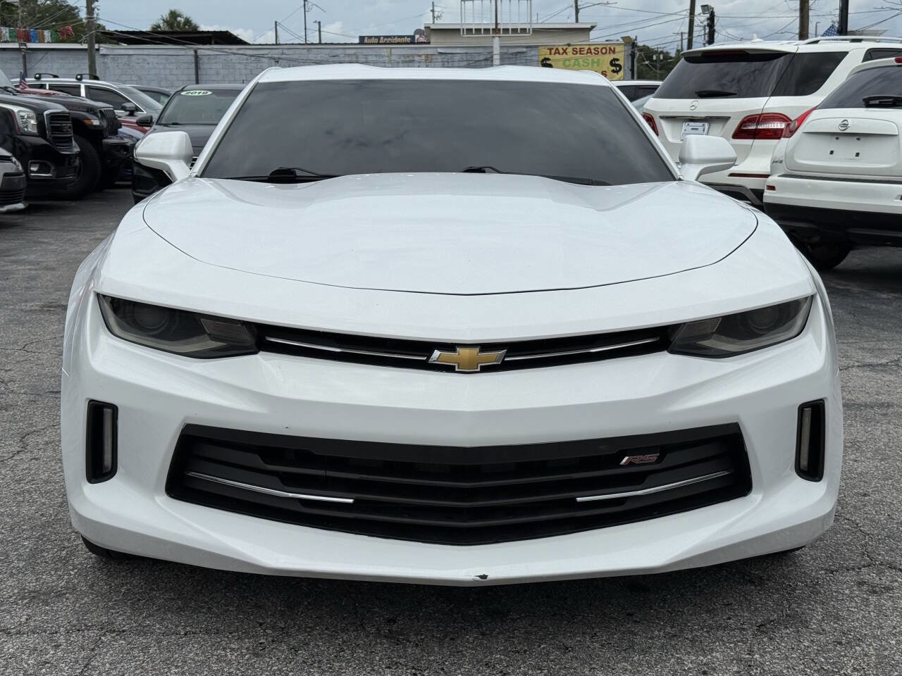 Used 2017 Chevrolet Camaro LT RWD image 10