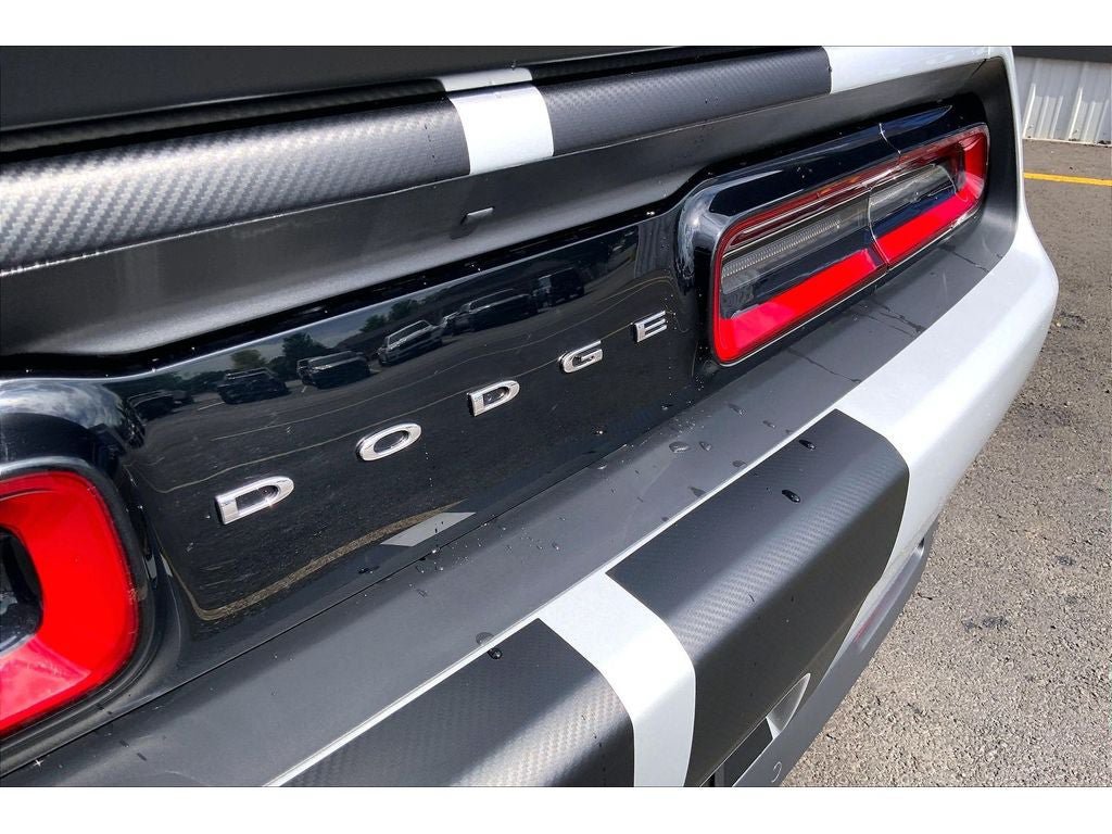 Used 2023 Dodge Challenger SRT Hellcat RWD image 33