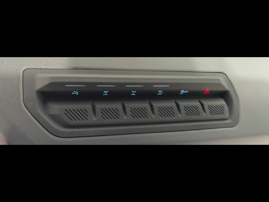 Used 2026 Ford Bronco Badlands w/ Sasquatch Package AWD/4WD image 44