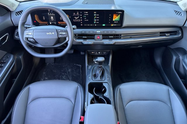 New 2026 Kia K4 EX FWD image 16