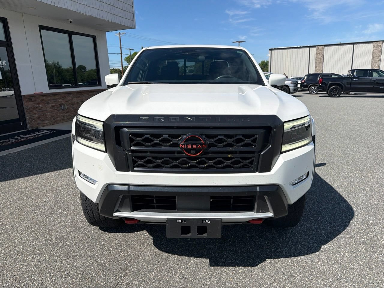 Used 2022 Nissan Frontier PRO-4X AWD/4WD image 11