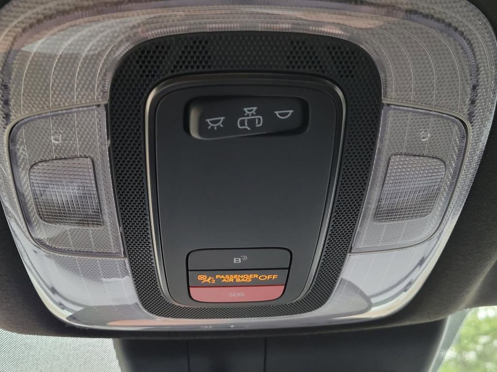 New 2025 Hyundai Elantra SEL FWD image 31