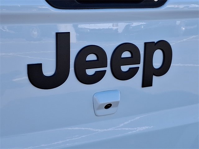 Used 2021 Jeep Gladiator Sport image 30