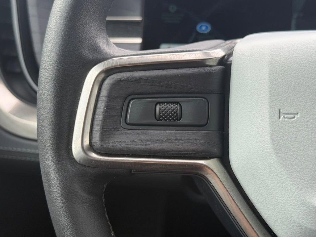 Used 2025 Rivian R1T Adventure image 14