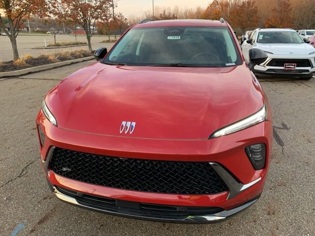 New 2025 Buick Envision Sport Touring image 9