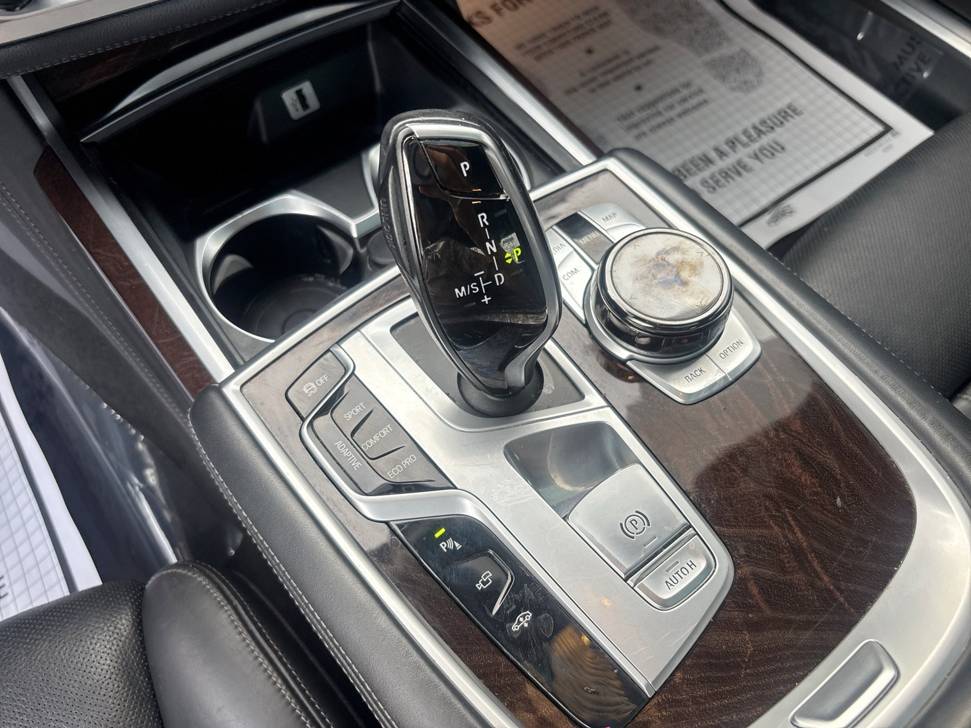Used 2018 BMW 750i xDrive w/ Executive Package AWD/4WD image 23