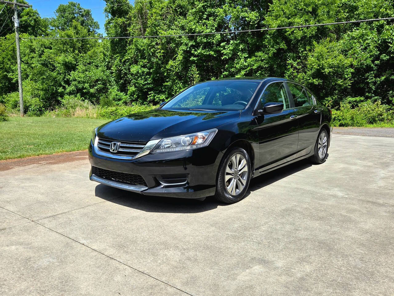 Used 2015 Honda Accord LX image 1