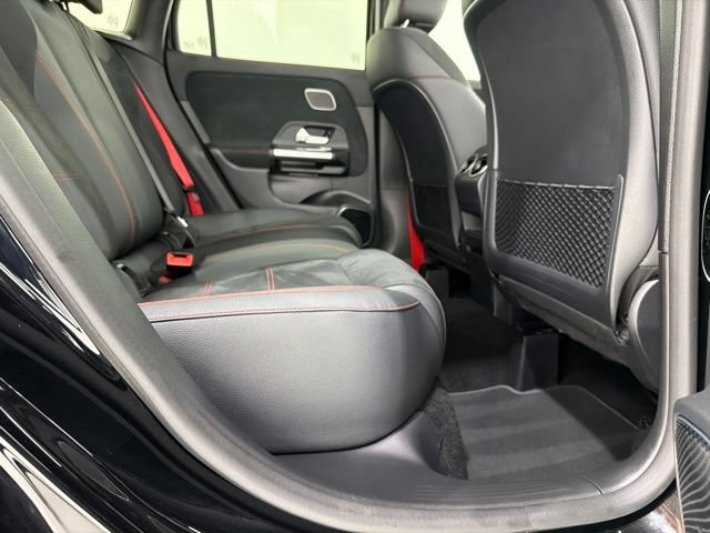 Used 2024 Mercedes-Benz GLA 35 AMG 4MATIC image 43