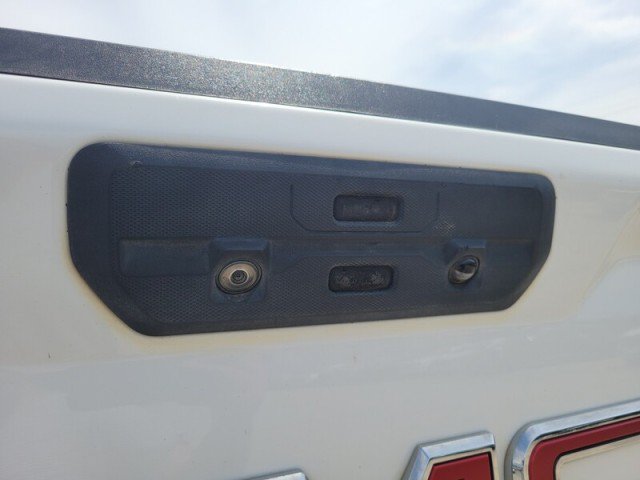Used 2022 GMC Sierra 1500 SLT AWD/4WD image 6