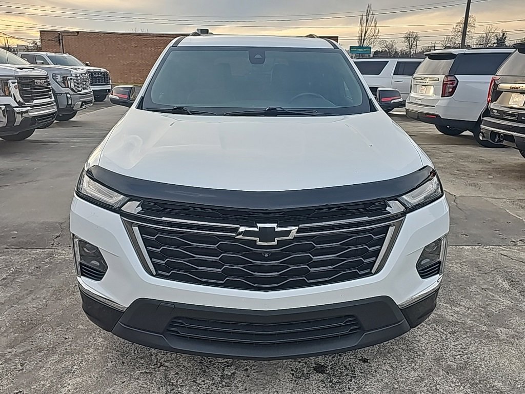 Certified 2023 Chevrolet Traverse Premier w/ Redline Edition image 3