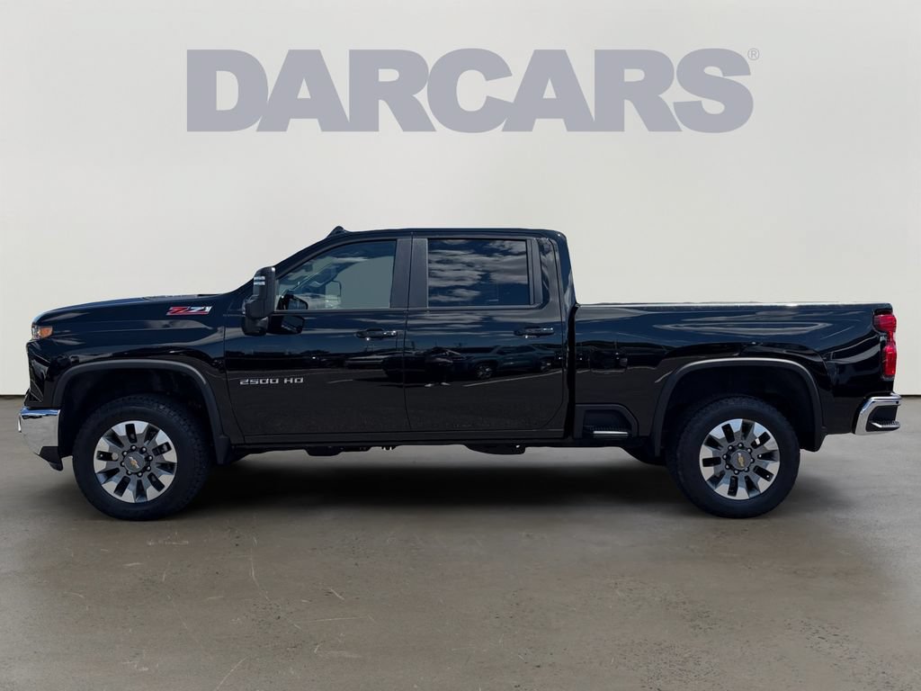Used 2025 Chevrolet Silverado 2500 LT AWD/4WD image 4