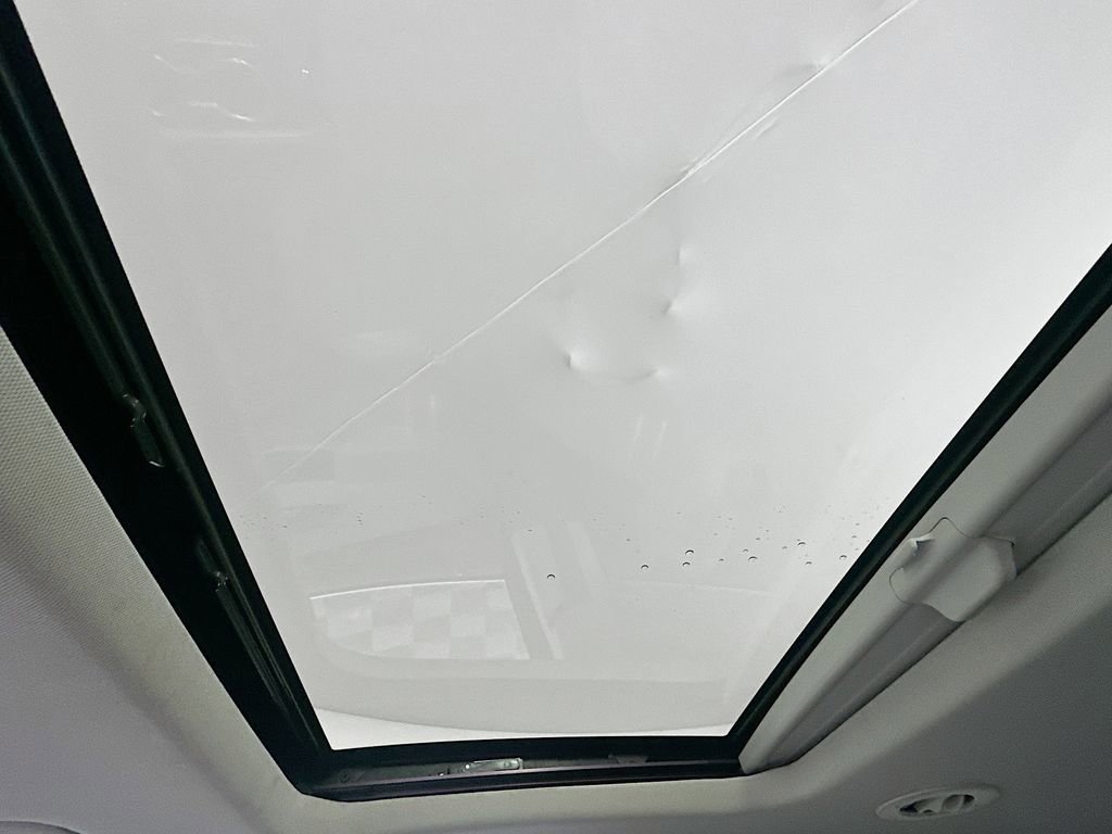 Used 2019 Chevrolet Traverse LT w/ LT Premium Package image 22