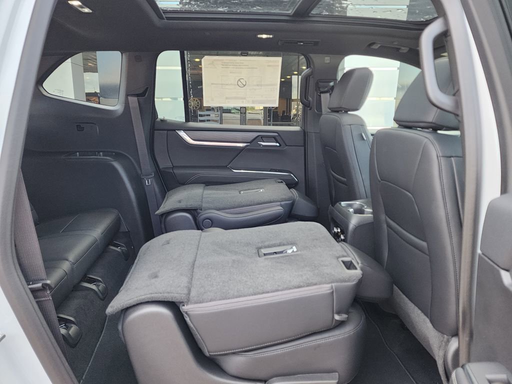 New 2026 GMC Acadia Elevation image 49