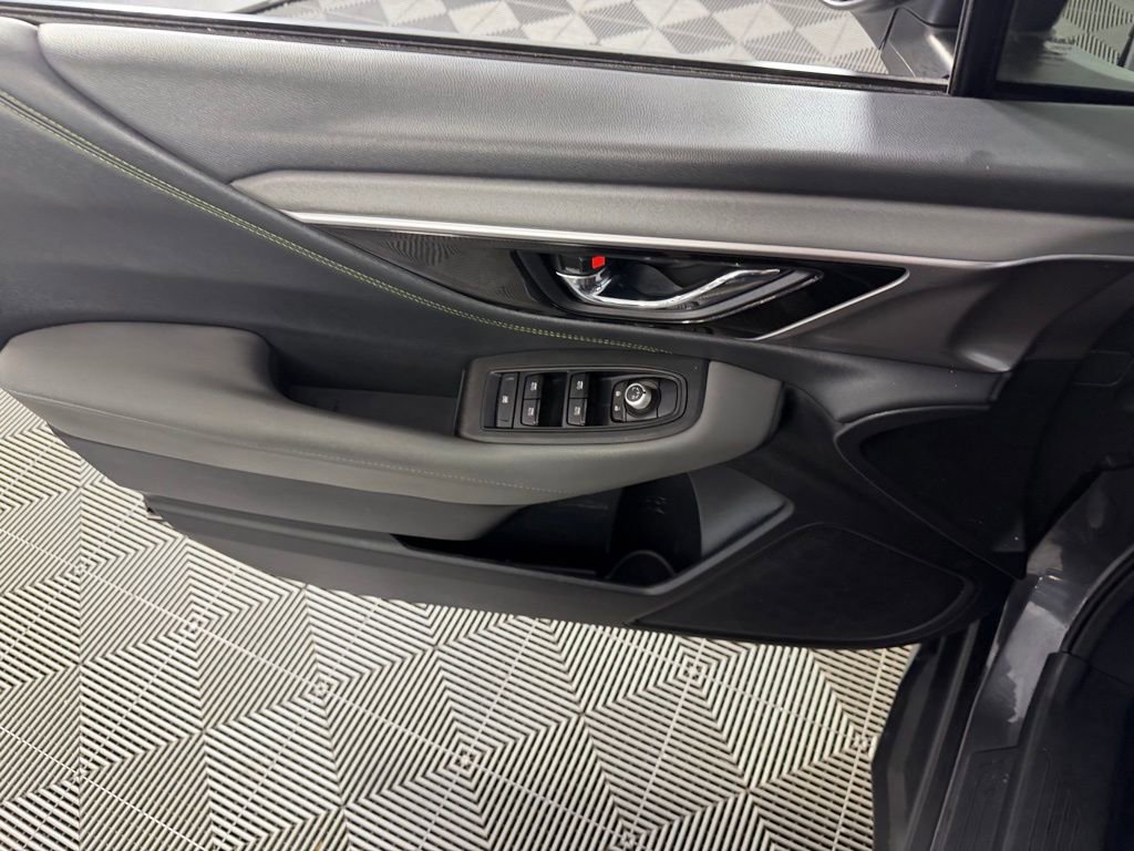 Used 2023 Subaru Outback Onyx Edition image 20