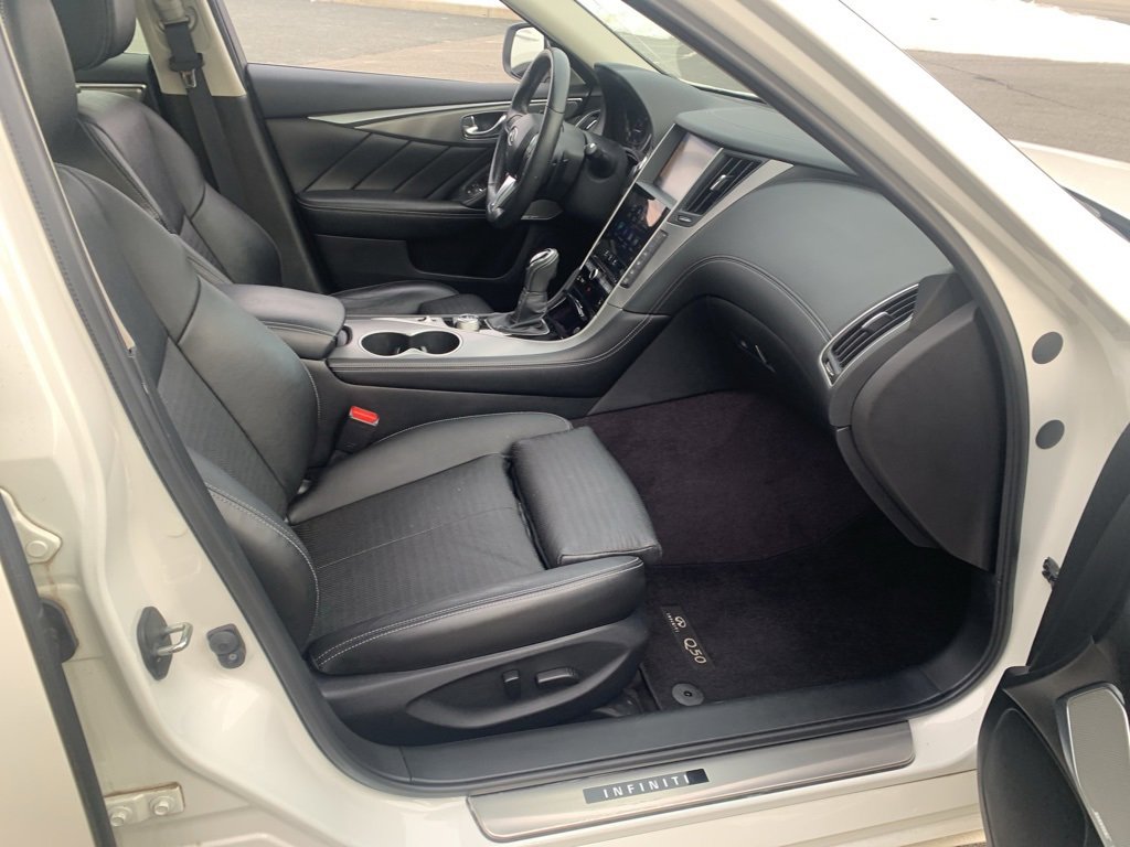 Used 2019 INFINITI Q50 Sport image 31