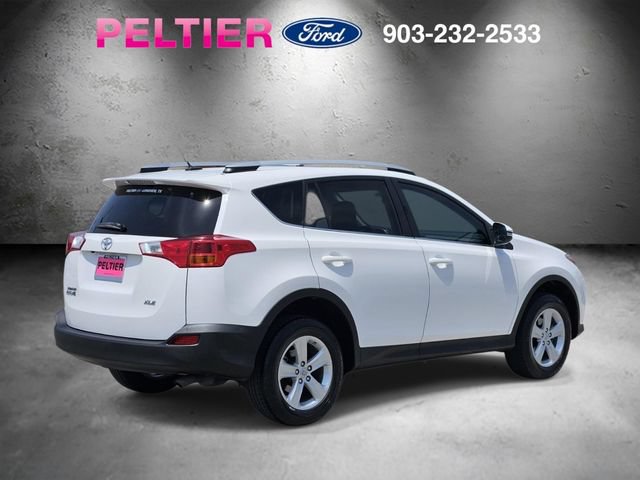 Used 2013 Toyota RAV4 XLE FWD image 4