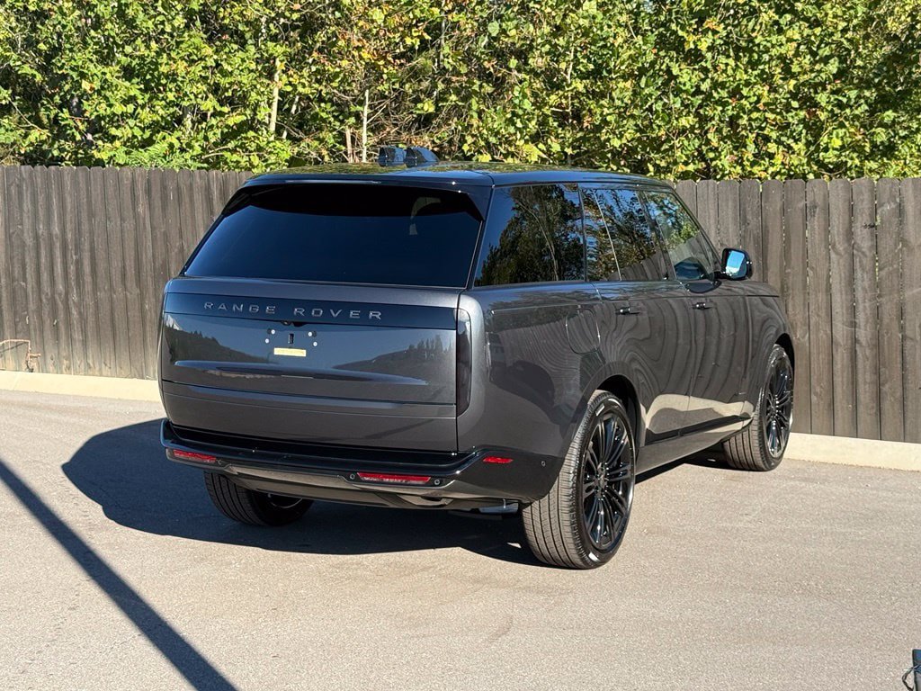 New 2027 Land Rover Range Rover SE AWD/4WD image 5