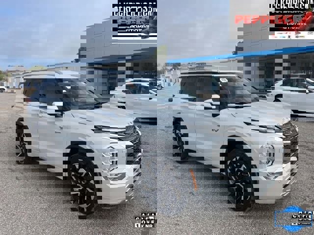 Used 2024 Mitsubishi Outlander SEL Black Edition image 8