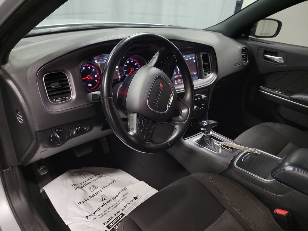 Used 2023 Dodge Charger SXT RWD image 16