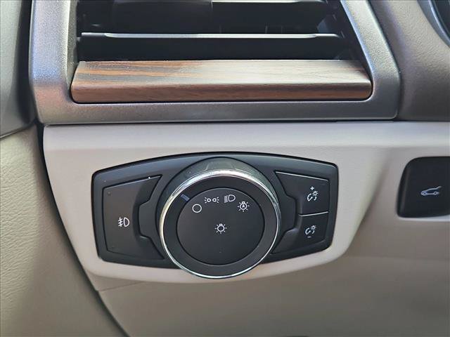 Used 2018 Ford Fusion Platinum FWD image 15