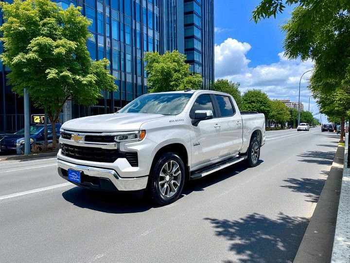 Used 2022 Chevrolet Silverado 1500 LT image 7