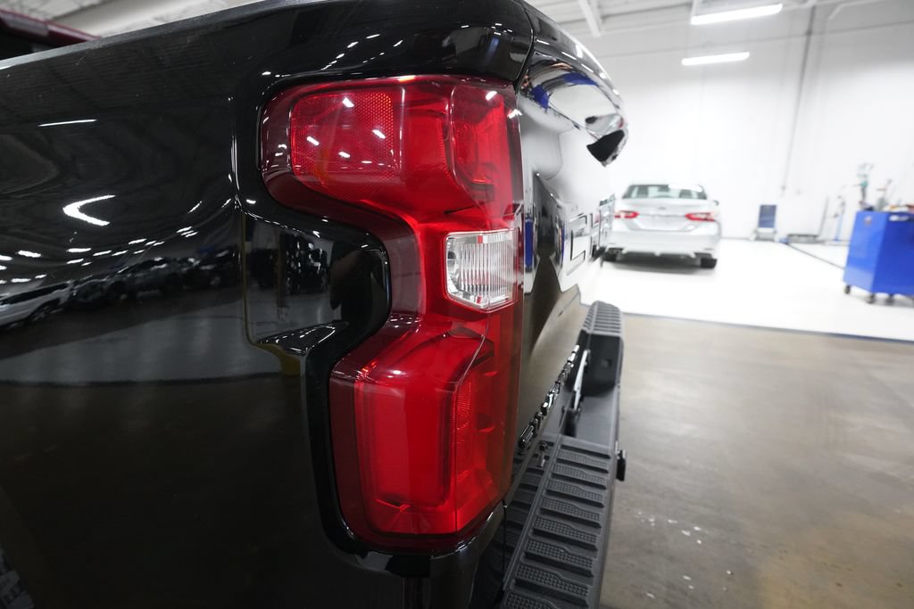 Used 2023 Chevrolet Silverado 1500 RST w/ All Star Edition Plus AWD/4WD image 31