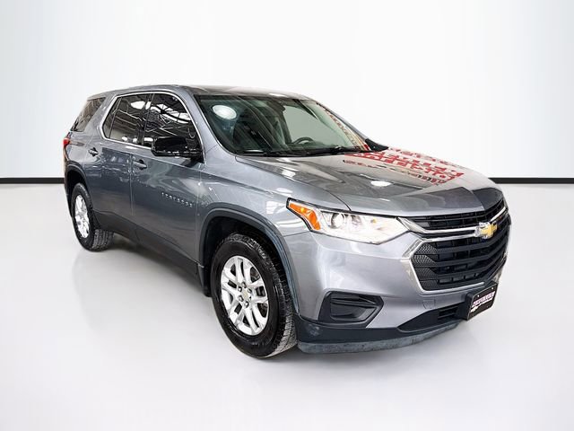 Used 2018 Chevrolet Traverse LS image 3