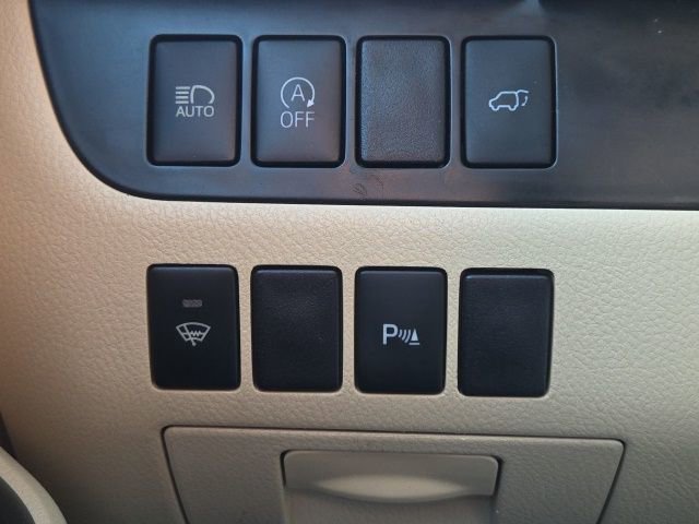 Used 2018 Toyota Highlander Limited image 30