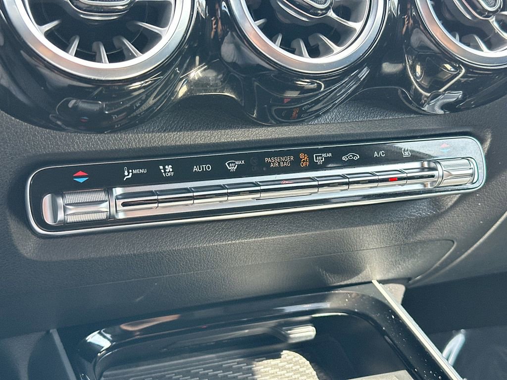 Used 2024 Mercedes-Benz EQB 250+ image 16