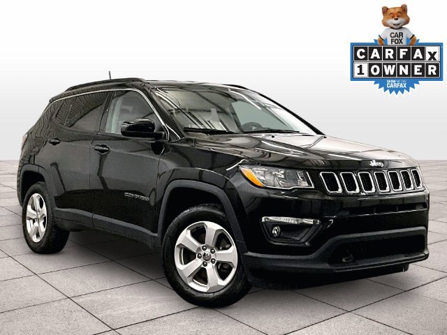 Used 2019 Jeep Compass Latitude w/ Popular Equipment Group AWD/4WD image 2