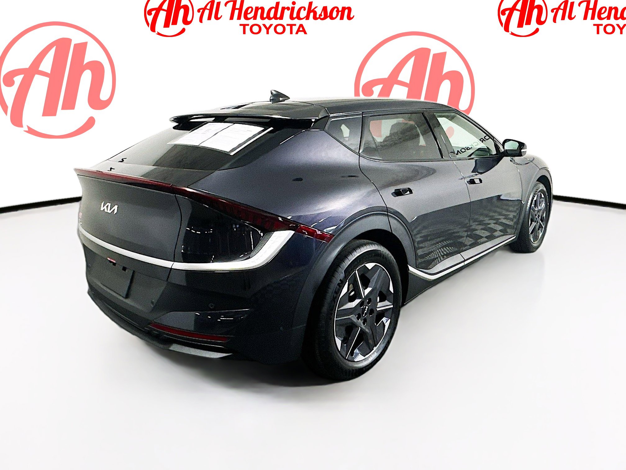 Used 2025 Kia EV6 Light image 3