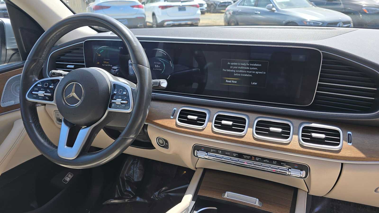 Certified 2020 Mercedes-Benz GLE 350 w/ Premium Package image 11
