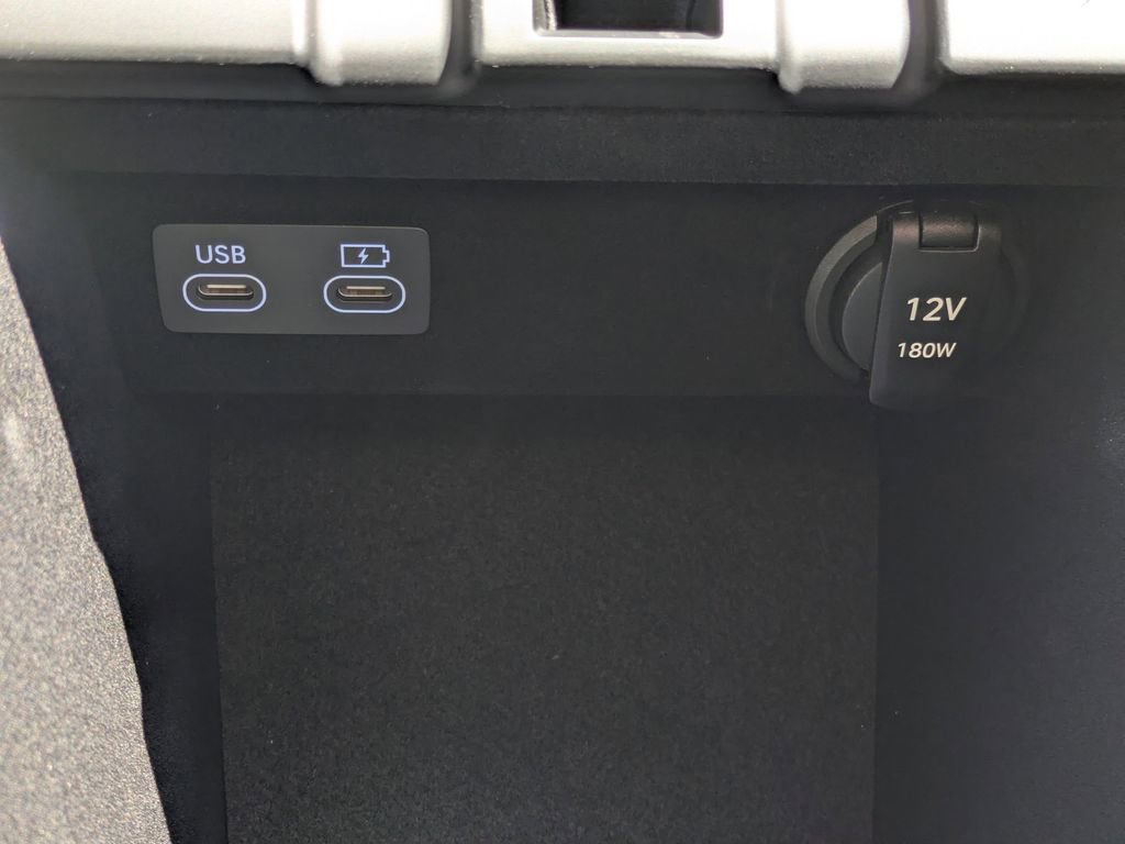 New 2026 Genesis GV70 2.5T Select image 21