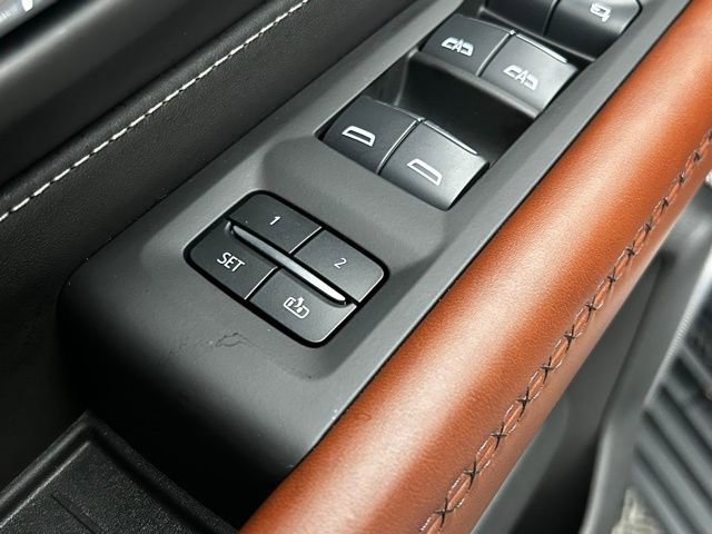 Used 2024 GMC Yukon XL Denali Ultimate image 15