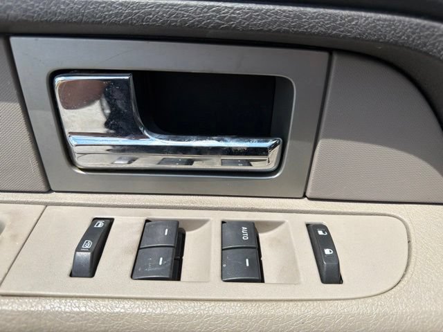 Used 2010 Ford F150 XLT AWD/4WD image 9