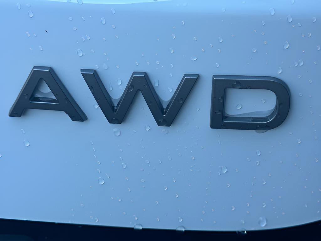 Used 2026 Nissan Kicks SV w/ SV Premium Package AWD/4WD image 36