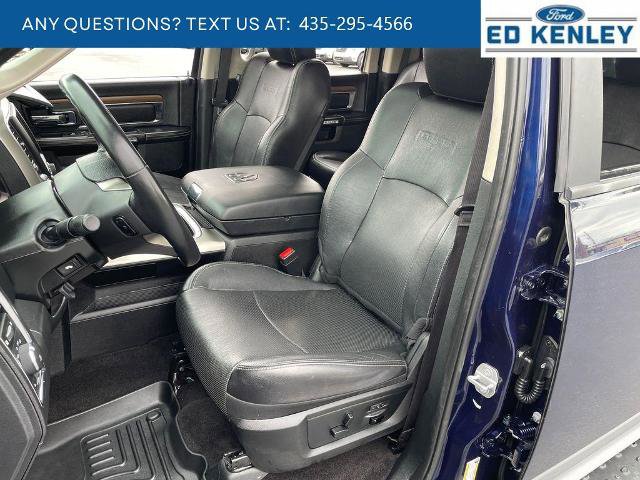 Used 2017 RAM 1500 Laramie w/ Convenience Group AWD/4WD image 3