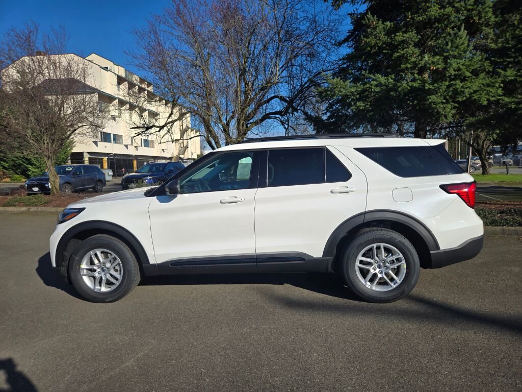 New 2026 Ford Explorer Active image 8