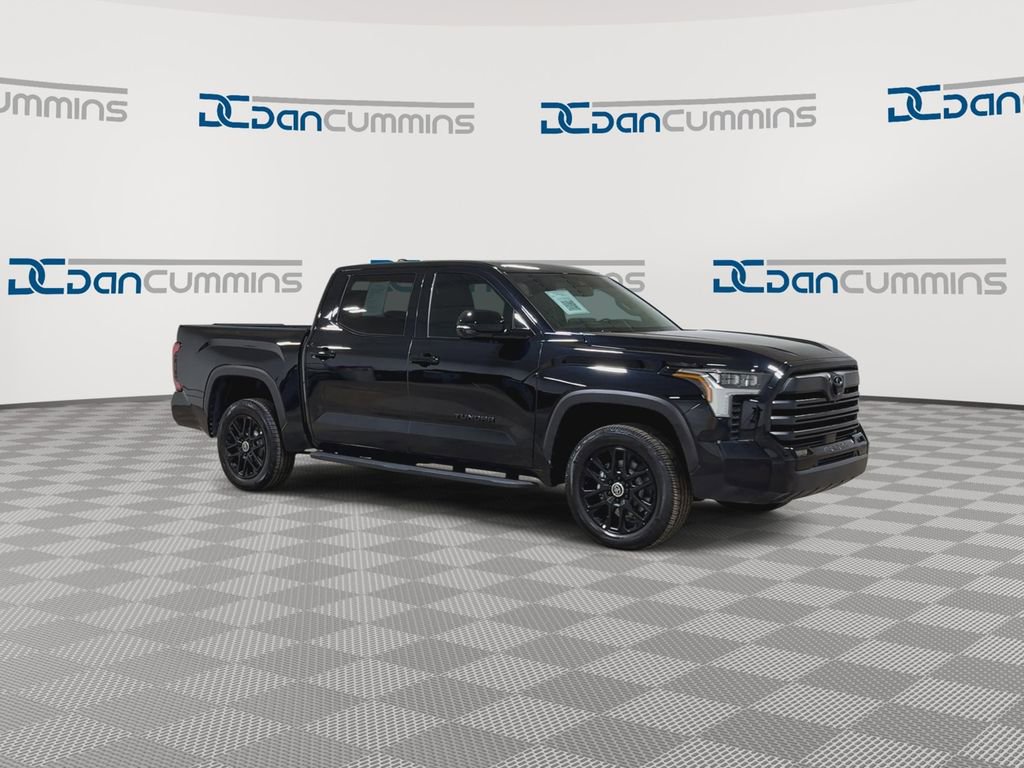 Used 2024 Toyota Tundra Limited image 2