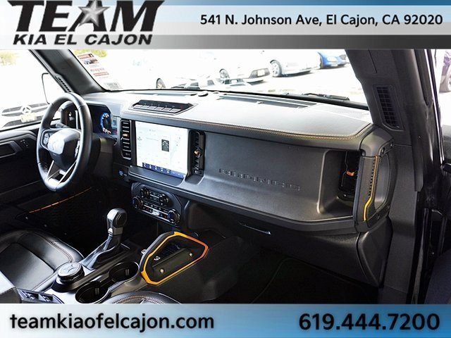 Used 2024 Ford Bronco Badlands image 15