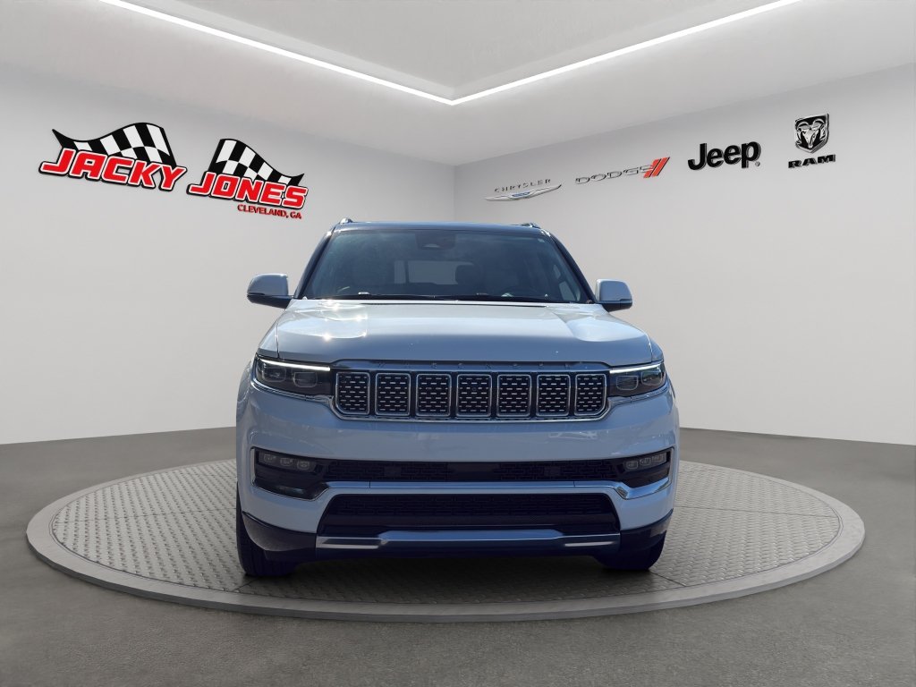 Used 2022 Jeep Grand Wagoneer Series I AWD/4WD image 13