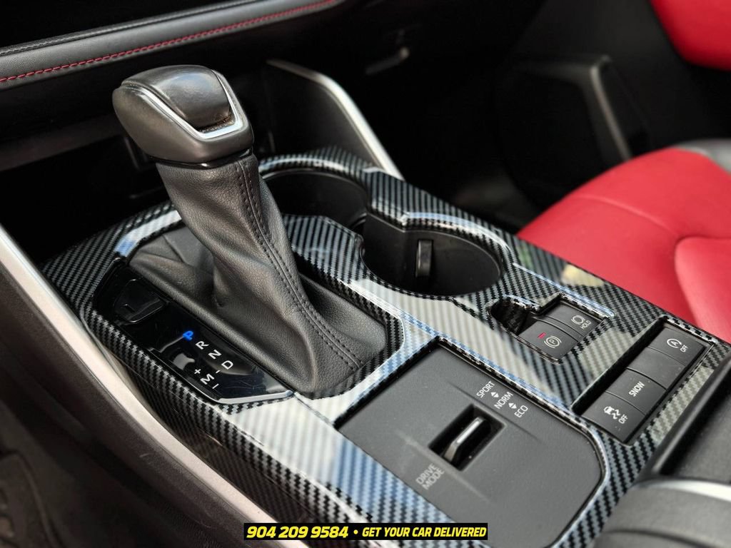 Used 2021 Toyota Highlander XSE FWD image 19